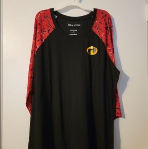 Torrid Disney Incredibles sz 2 Ragland Shirt